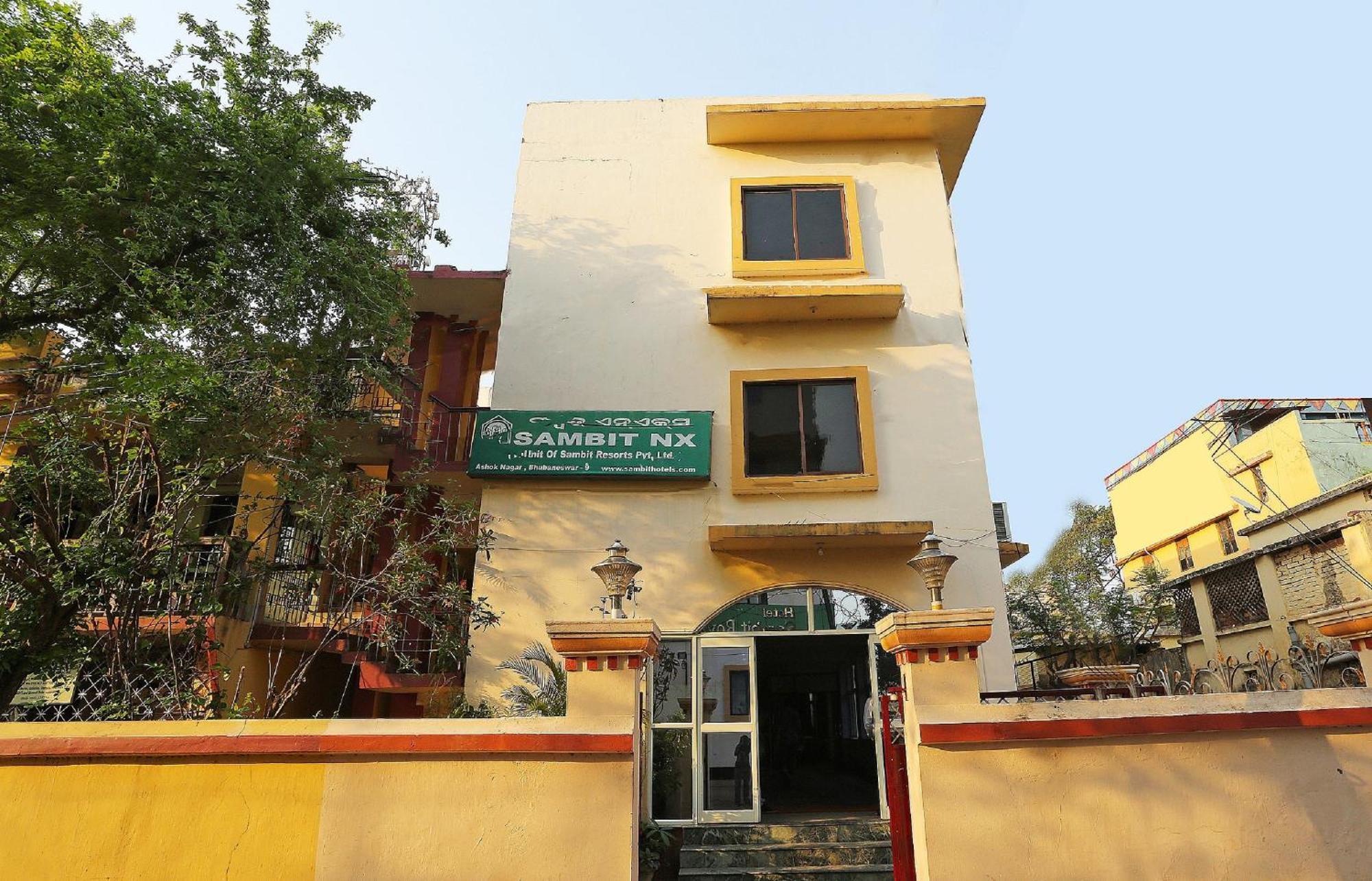 Hotel O Sambit Nx Бхубанешвар Екстериор снимка